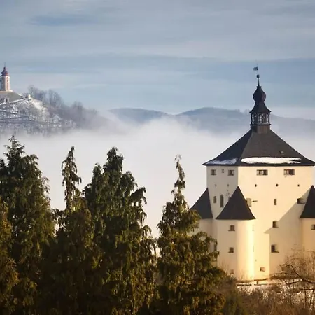 Stvorlistok - Luxusne Ubytovanie, Vo Svaetom Antone Pri Banskej Stiavnici Bed & Breakfast